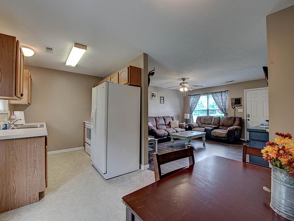 5th image of 254 Bowman Ln