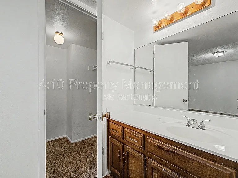 1927 E Hampton Ave #256 — Photo 22