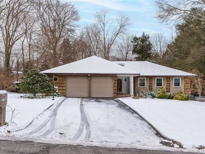 175 Lodge Avenue, Huntington Station, NY, 11746
