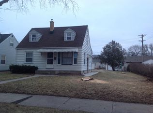 3232 N 86th St, Milwaukee, WI 53222