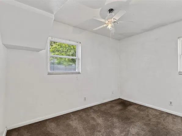 5923 YORKSHIRE ROAD, TAMPA, FL 33634