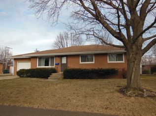 5371 Grant St, Merrillville, IN 46410
