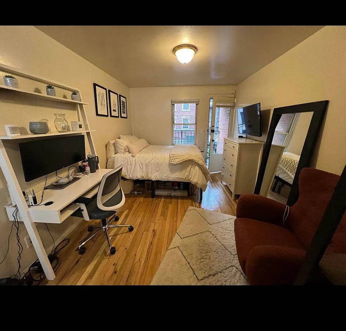 239 East 84th Street — Photo 1