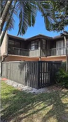 4905 Alder Dr #D — Photo 2