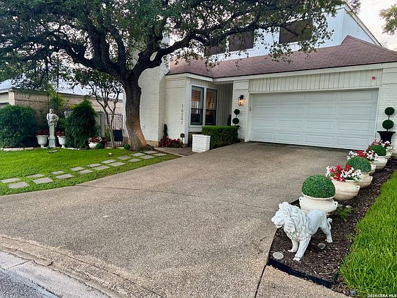 2nd image of 16207 GARDEN OAKS ST