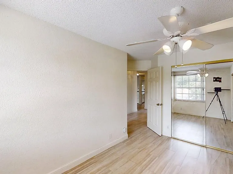 23330 La Vida Way — Photo 29