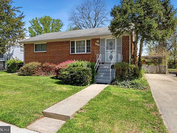 5th image of 11109 Bucknell Dr