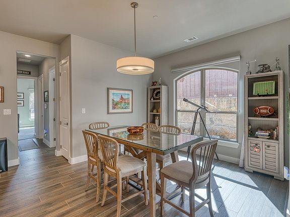 4th image of 300 Tuscan Dr