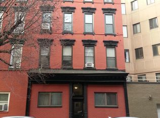 604 1st St #1W, Hoboken, NJ 07030