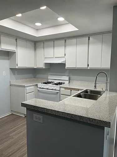 Sand Castle Apartments Photo 1