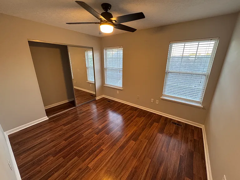 2300 Independence Ct — Photo 9