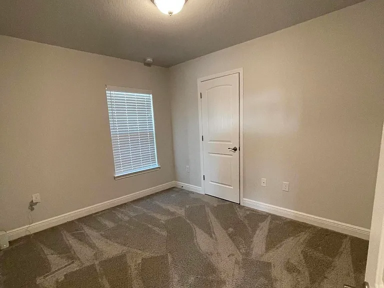 3851 Redbud Way — Photo 17