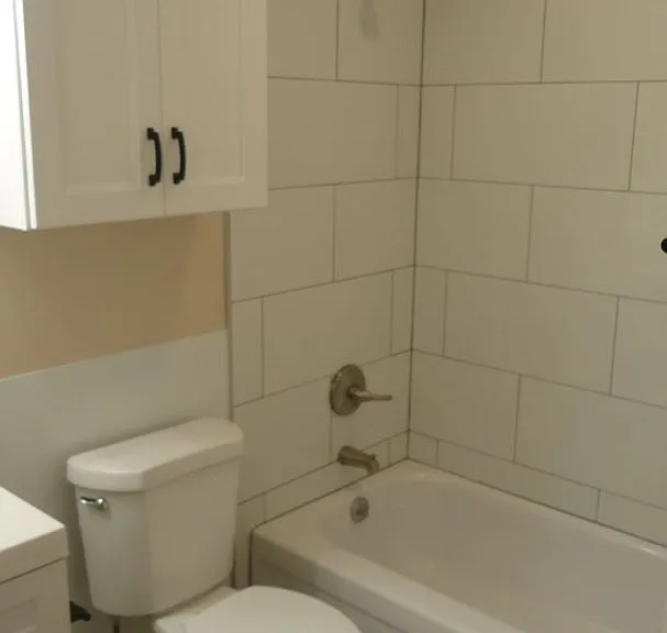 Glenview West Apartments — Photo 63