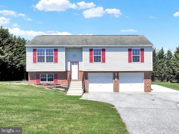 525 Main Extension St, Felton, PA 17322