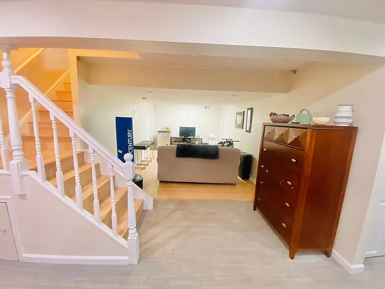 39 Cabot Ct — Photo 19