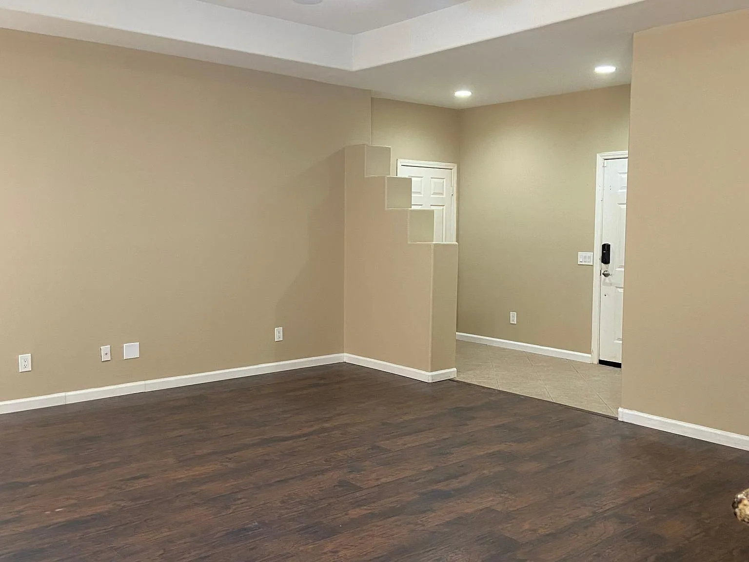 3 bed, 1613 sqft, $1,950 — Photo 3