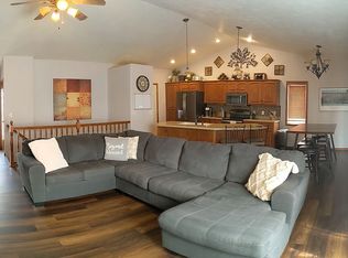 715 Partridge Cir, Tea, SD 57064