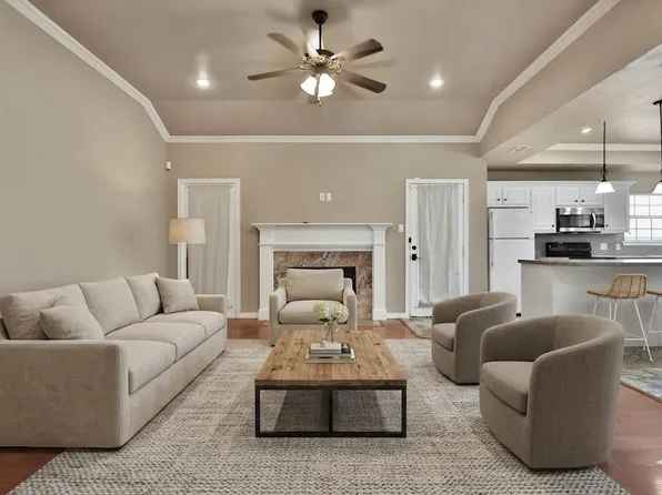 5826 104th St, Lubbock, TX 79424