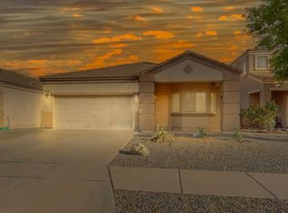 9120 Sabinal Dr NW, Albuquerque, NM 87114