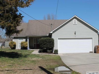 735 Nanceford Rd SW, Hartselle, AL, 35640