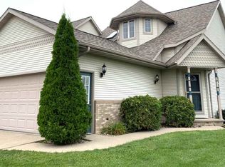 N9635 N Coop Rd, Appleton, WI 54915