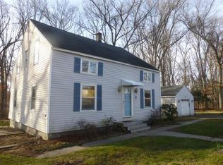 255 Old Lyman Rd, South Hadley, MA 01075