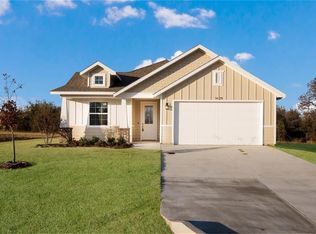 1429 Blue Bonnett Blvd, Gainesville, TX 76240