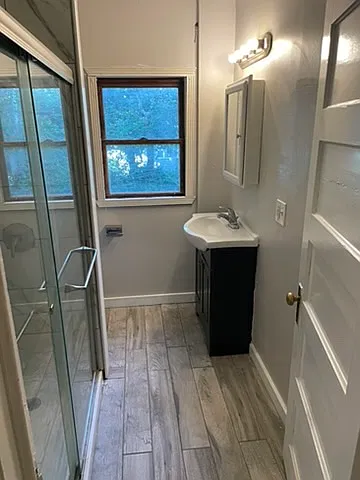 2 bed, 900 sqft, $1,200 — Photo 4