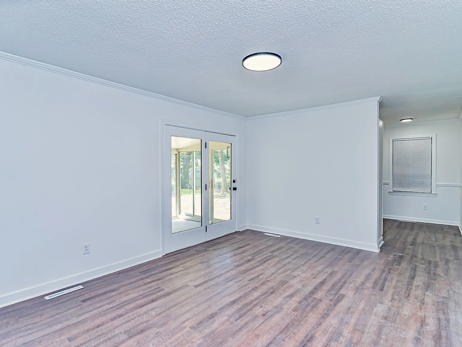 200 Lanewood Drive *1 - 1 — Photo 3