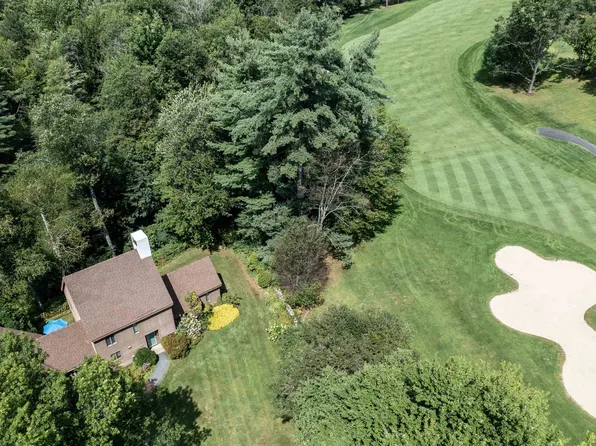 807 Murphys Road #2A, Hartford, VT 05059