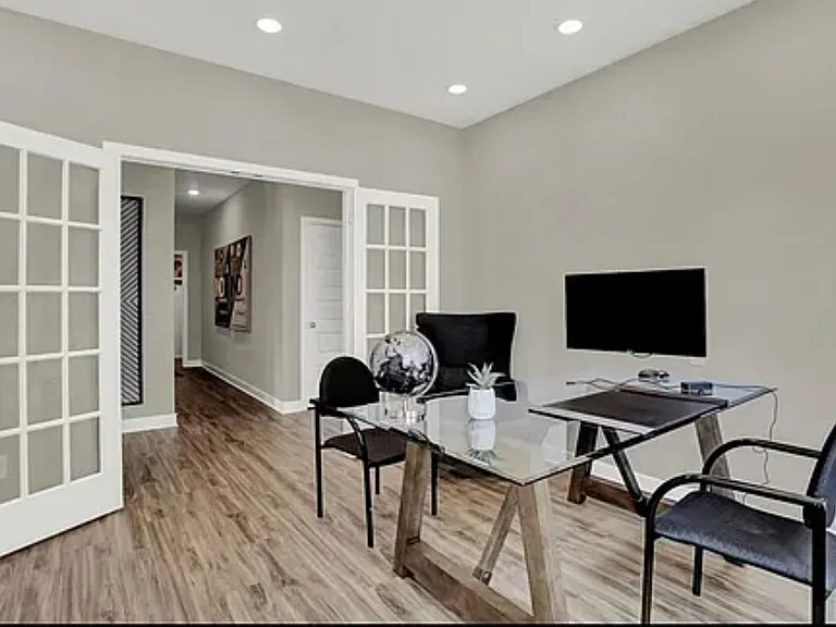 8595 Strabet Dr — Photo 14
