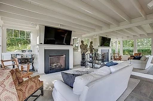 1st image of 34 Newman Rd #1