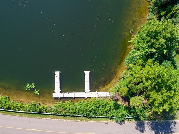 2nd image of 408 Midlakes Blvd #4