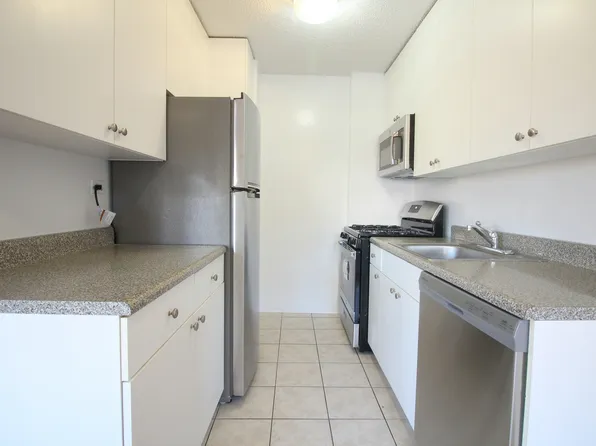 175 West 90th Street image 3 of 12