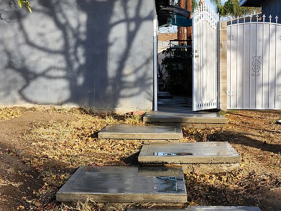 We are sorry about our front lawn, it is currently being landscaped.