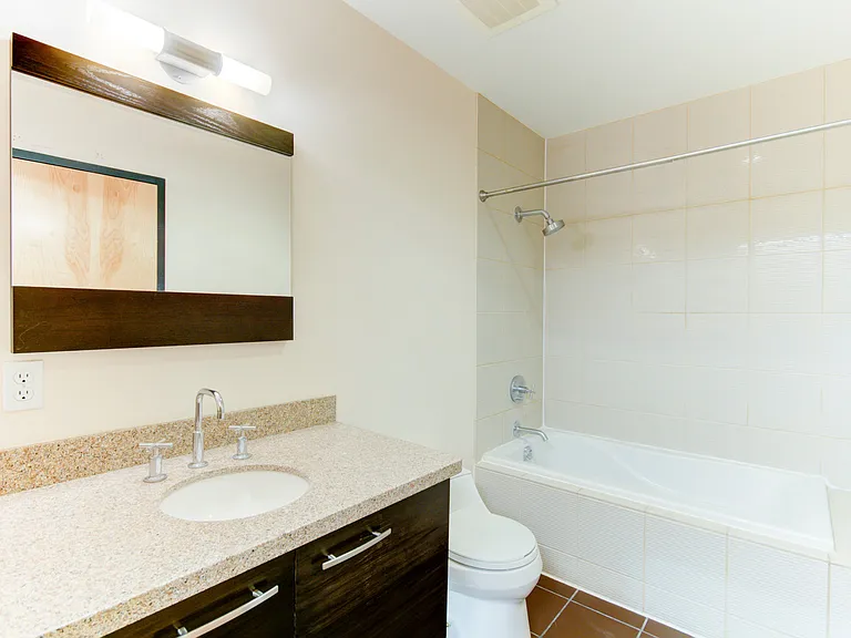 100 Gold Ave SW #406 — Photo 31