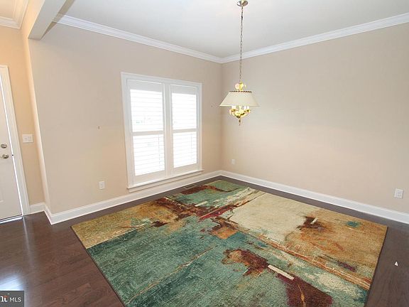 5th image of 20240 Long Meadow Ln
