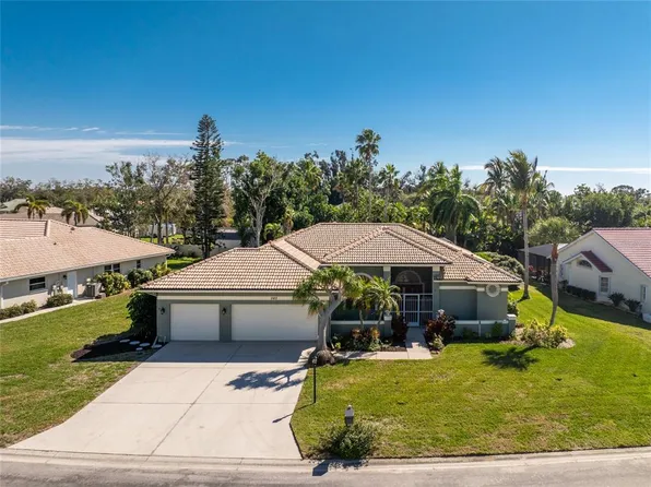 382 Eden Dr, Englewood, FL 34223