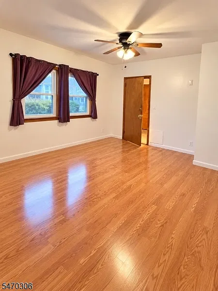 1 bed, 1.0 bath, $1,900 — Photo 2