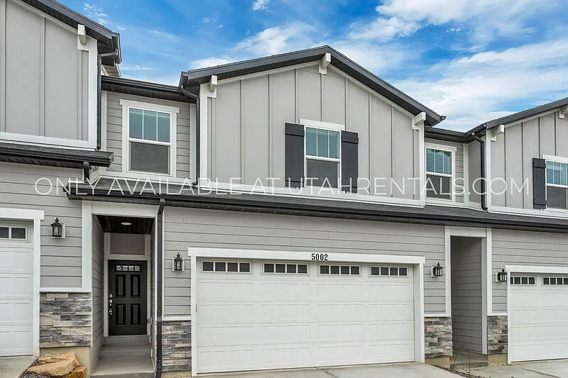 5002 N Marble Fox Way