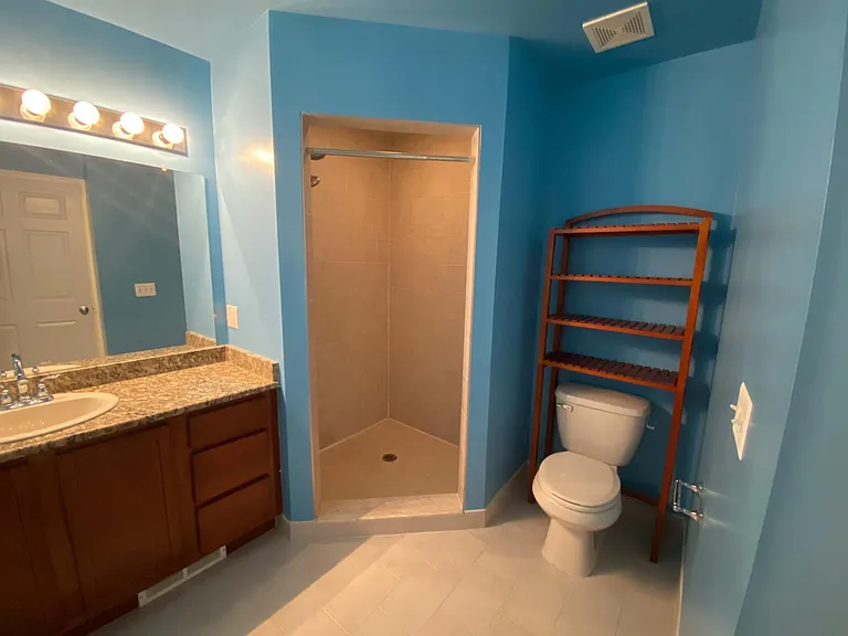 8315 Town Ctr #8315 — Photo 25
