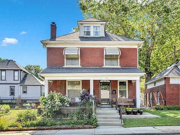 2nd image of 418 Brooklyn Ave