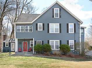 532 Fabyan Rd, North Grosvenordale, CT 06255