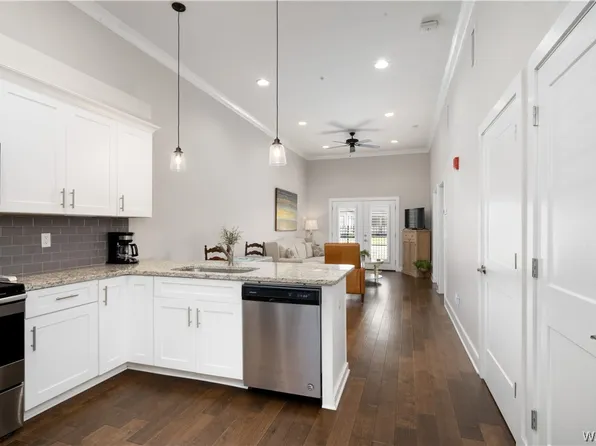 2708 7th St Unit 101, Tuscaloosa, AL 35401