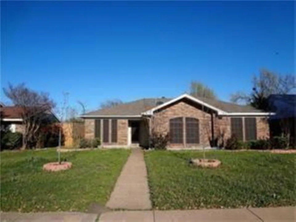 3518 Hawaii Dr