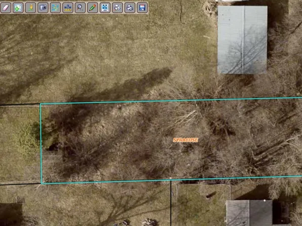 S Huntington St, Syracuse, IN 46567