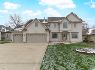 13863 Cartwright Pkwy, Strongsville, OH 44136