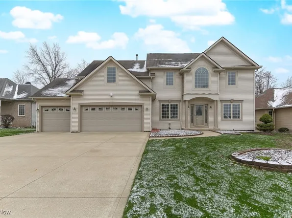 13863 Cartwright Pkwy, Strongsville, OH 44136