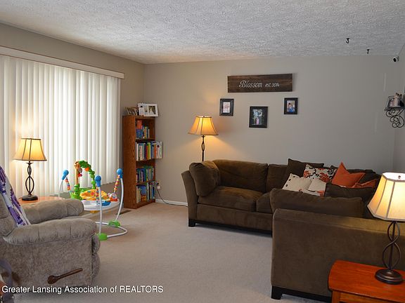 2nd image of 1564 Jacqueline Dr