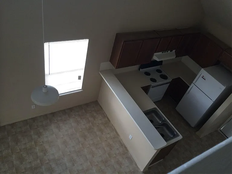 3003C Whisper Oaks Ln #C — Photo 10